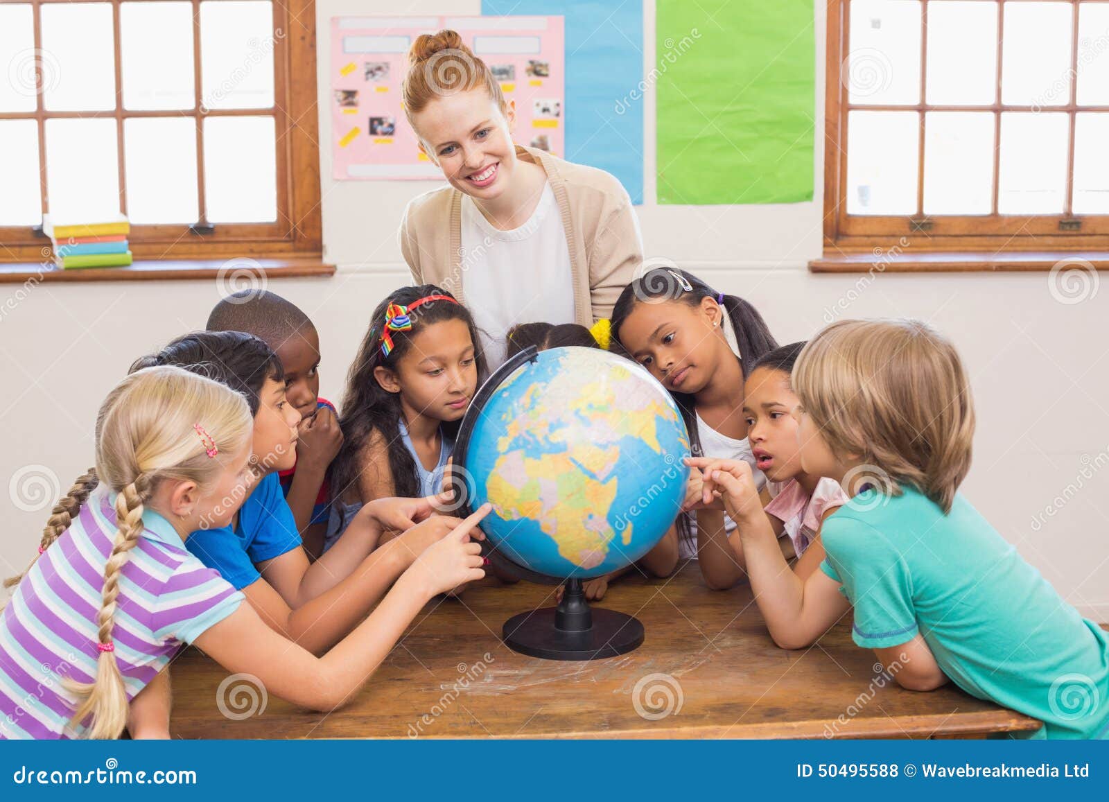 school visit the globe