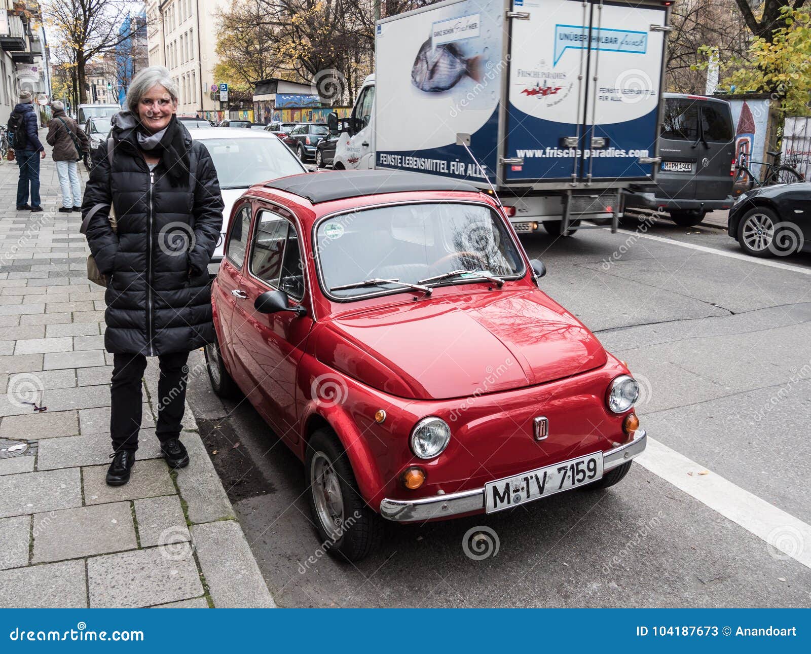 Fiat 500 Oldtimer Editorial Stock Photo Image Of Muenchen