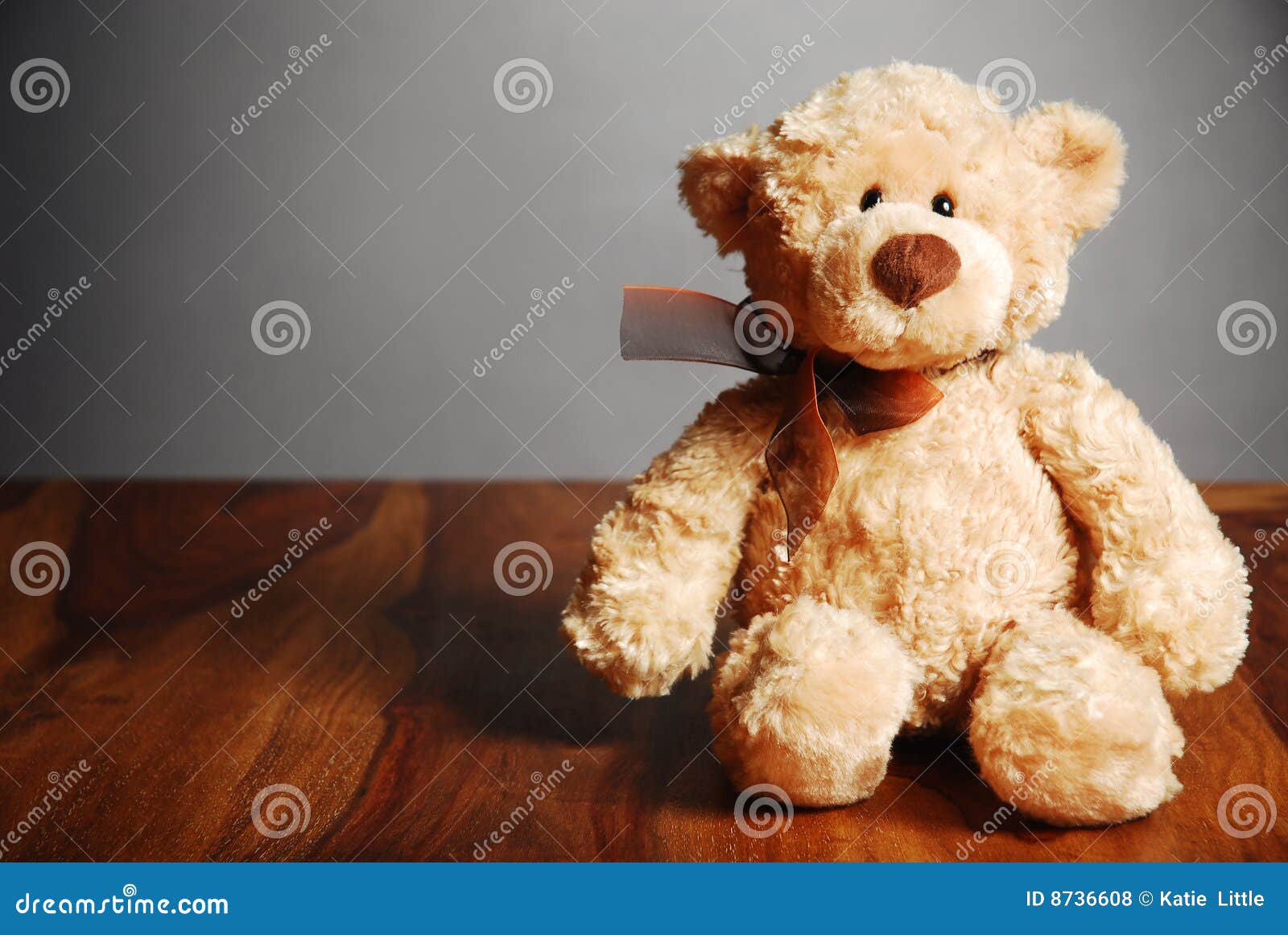 Cute teddy bear on a table stock photo. Image of sweet - 8736608