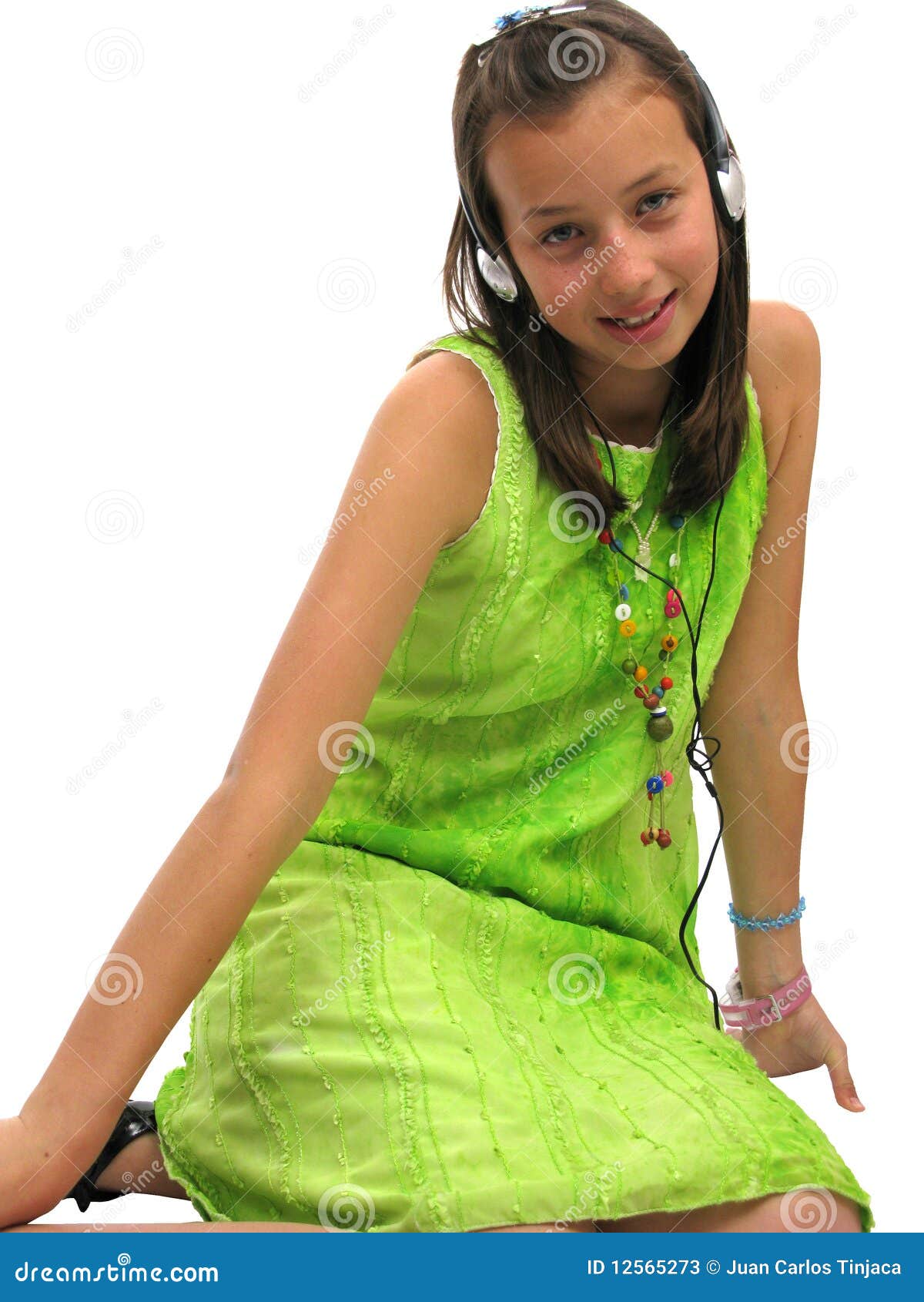 Cute Teen Girl Wearing Headphones Stock Image Image Of Carefree Sound 12565273