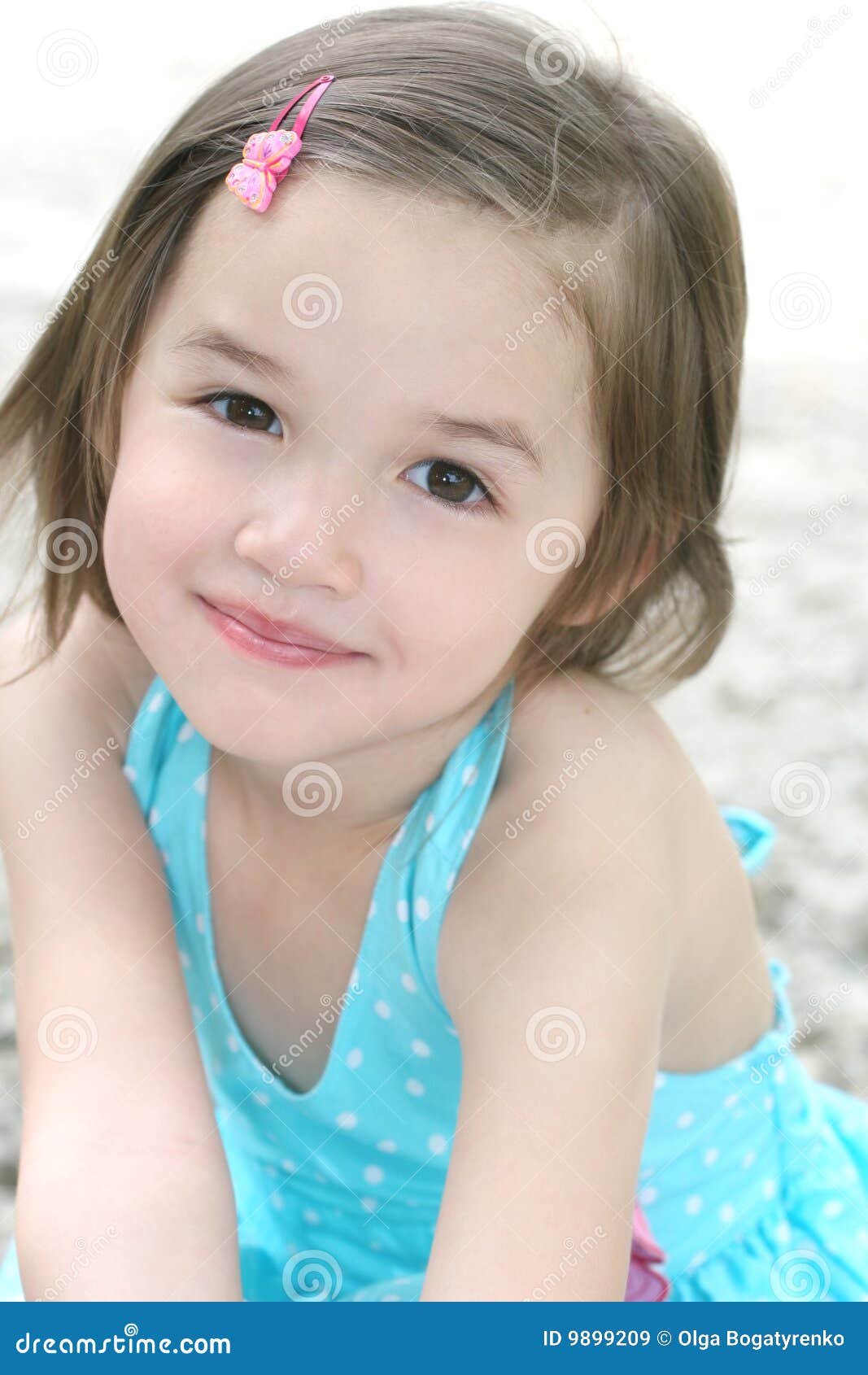 Cute Toddler Girl Royalty Free Stock Images - Image: 9899209