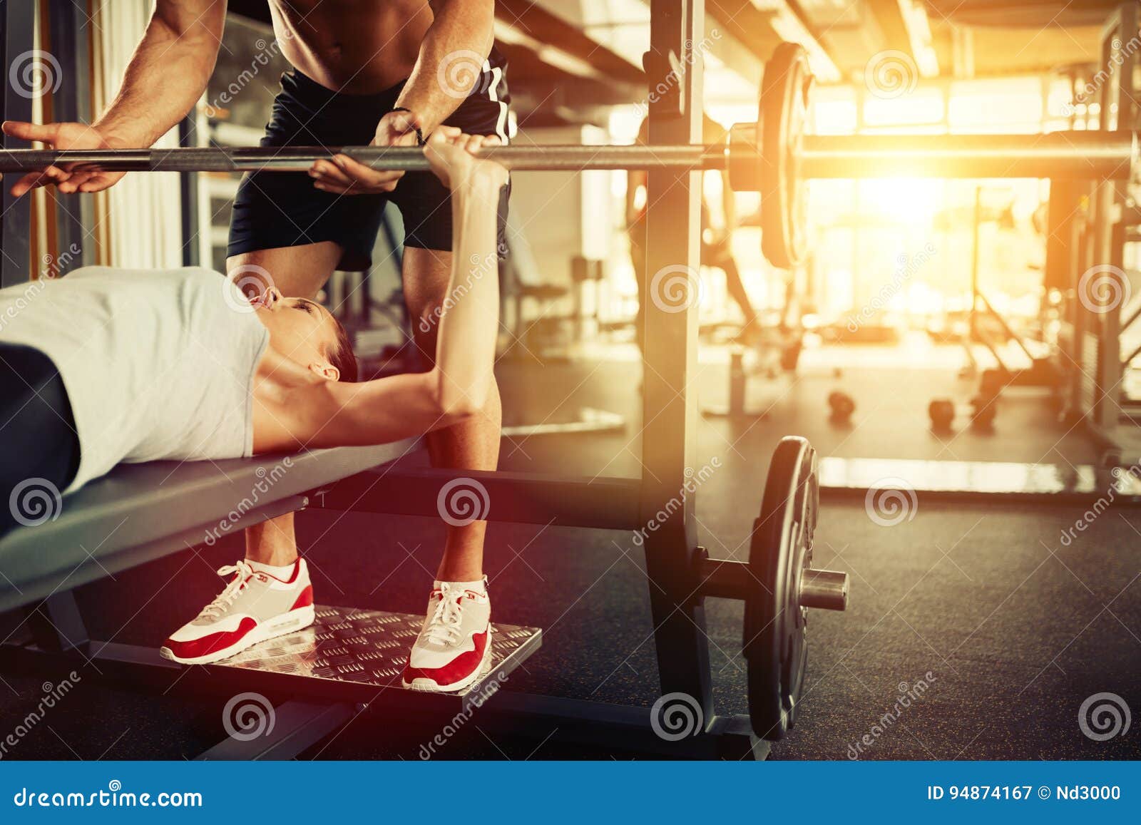 8,508 Chest Press Woman Royalty-Free Photos and Stock Images