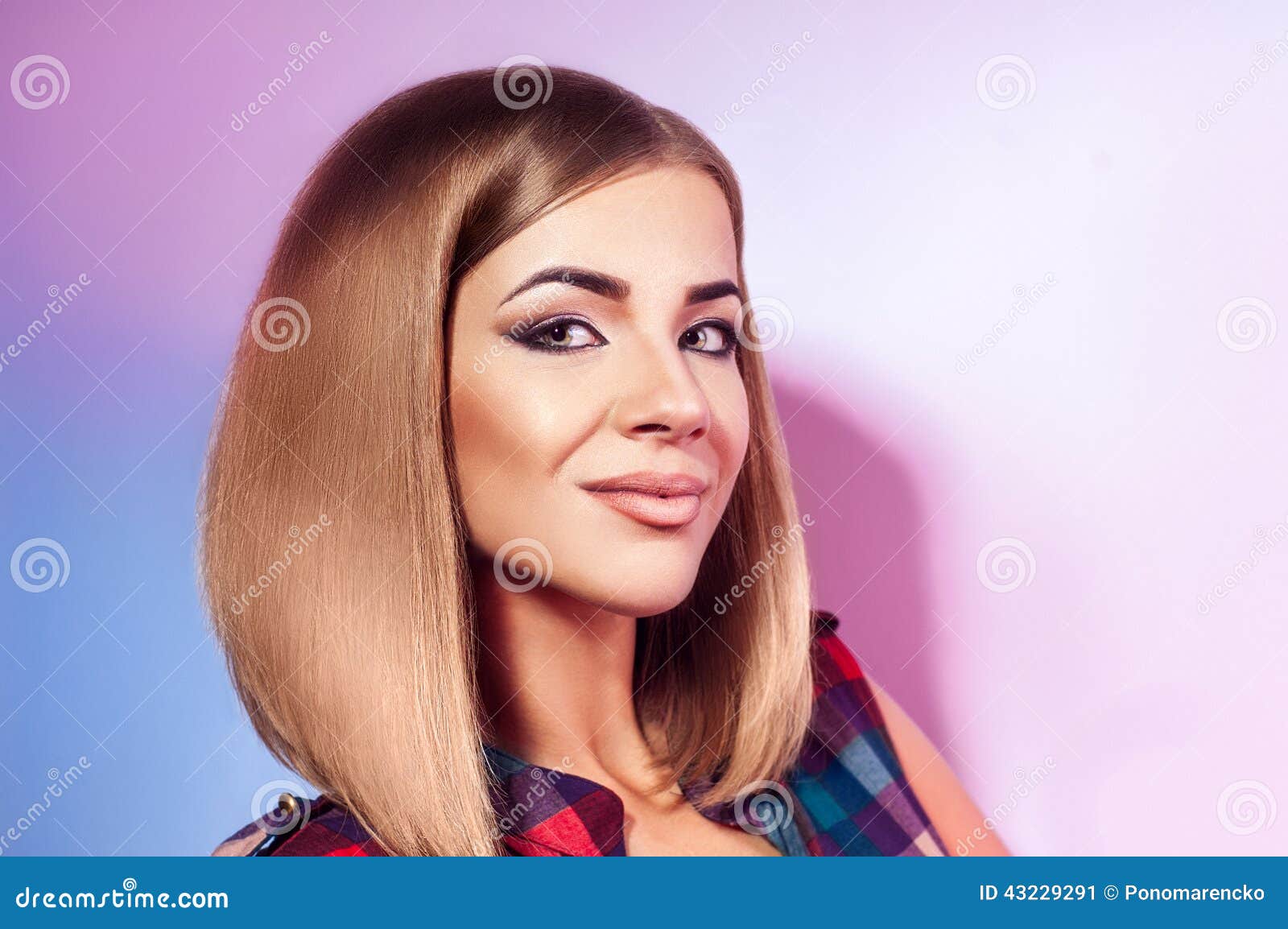 Cutie Caucasian Adult Girl Girl With Short Blond Hair Stock Image Image Of Green Blonde 43229291 