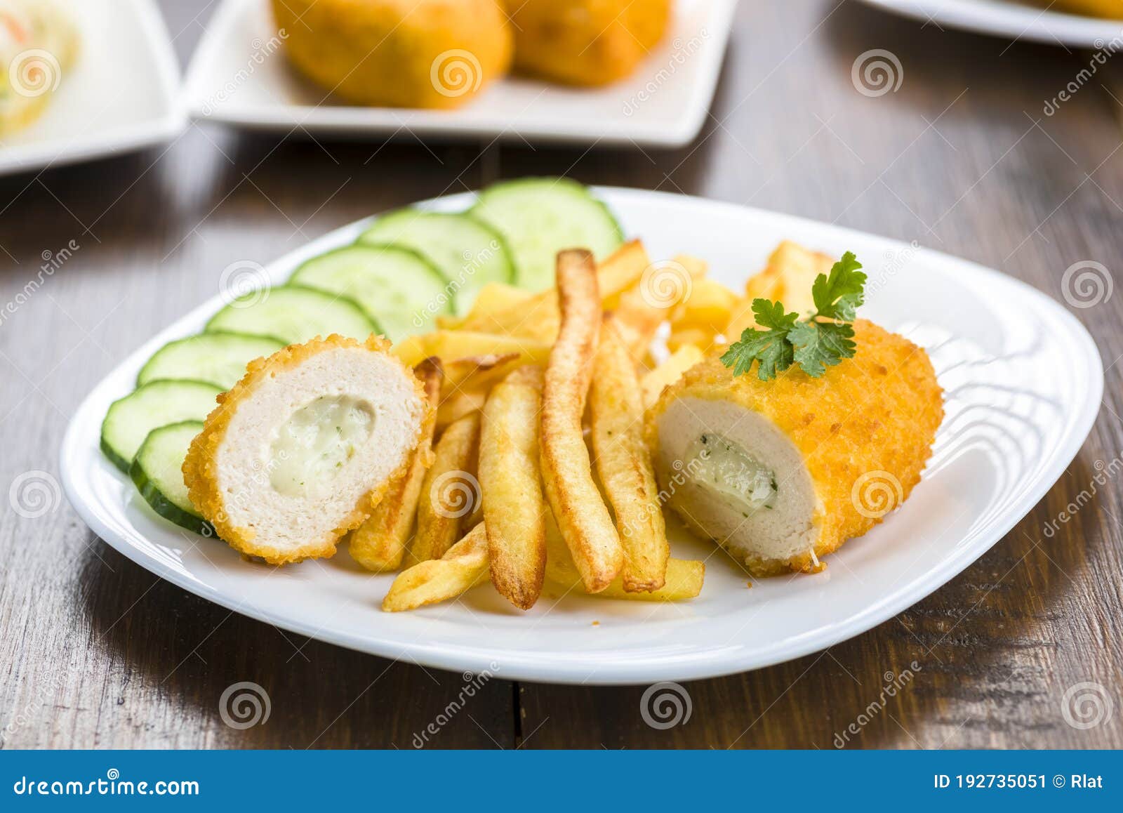 cutlet de volaille with fries