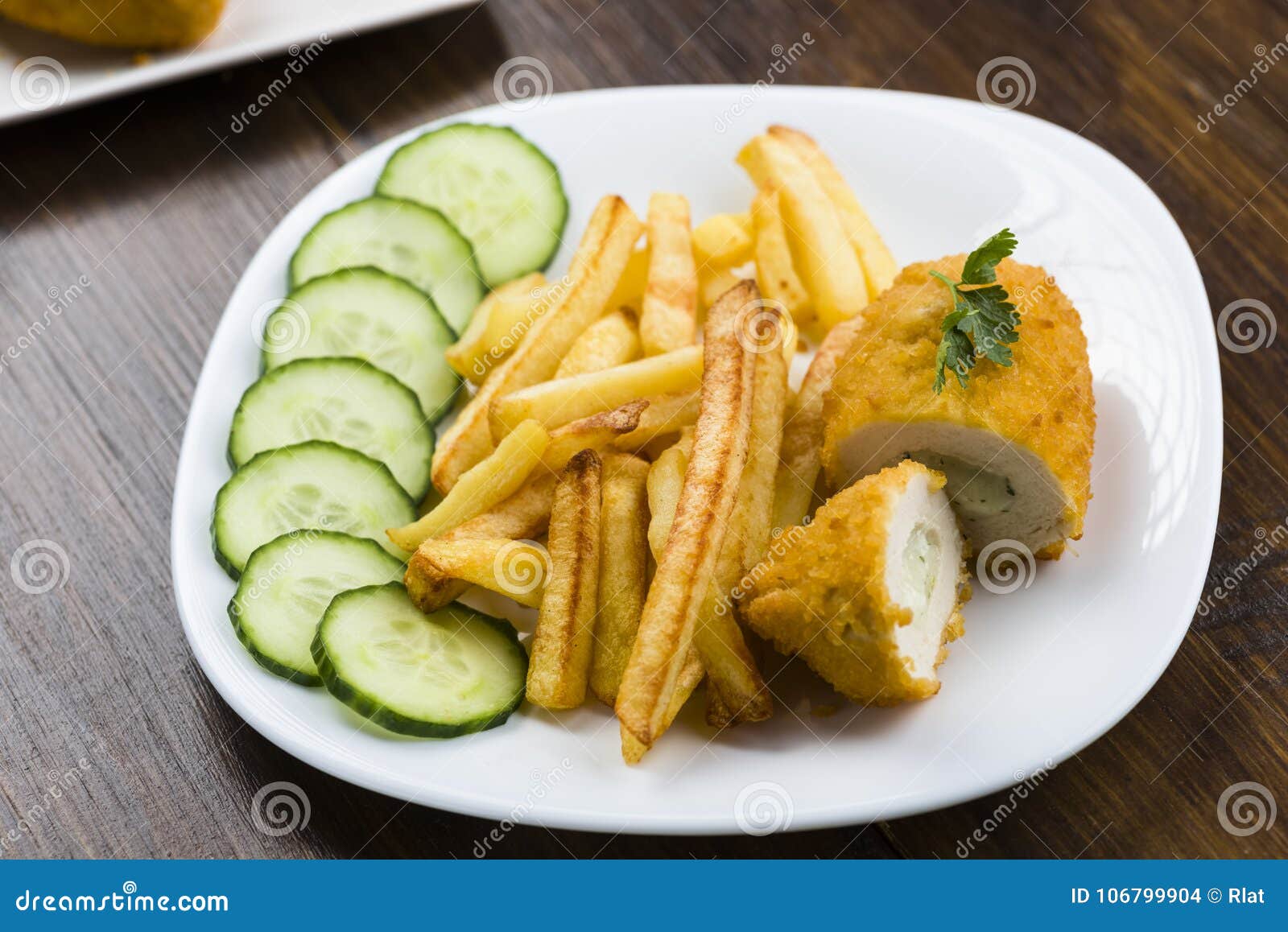 cutlet de volaille with fries