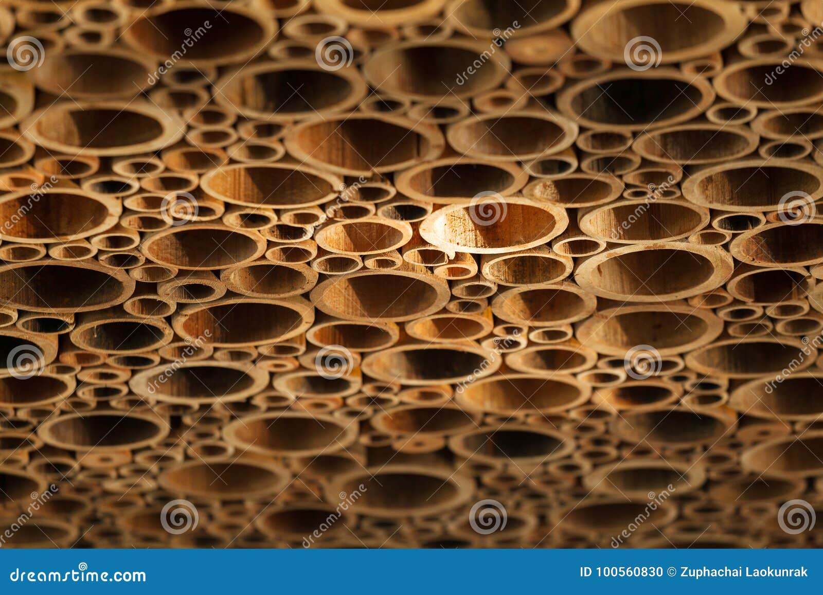 Cutting Bamboo Ceiling For Decorate With Shallow Dept Of