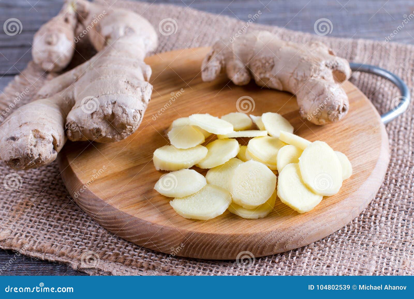 Asian plant condiment — 2