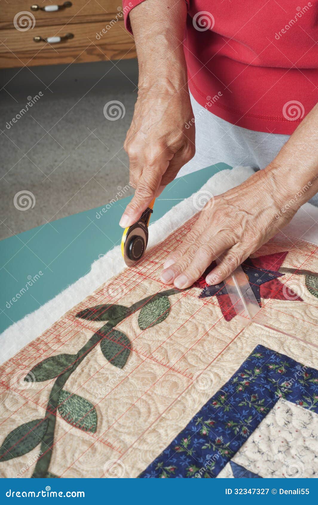 Cutting Edge of Quilt Fabric. Stock Image Image of fabric, colorful