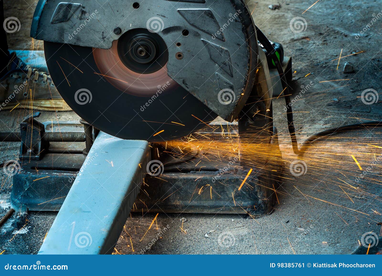 Cutting steel with machine stock image. Image of ethnicity - 98385761