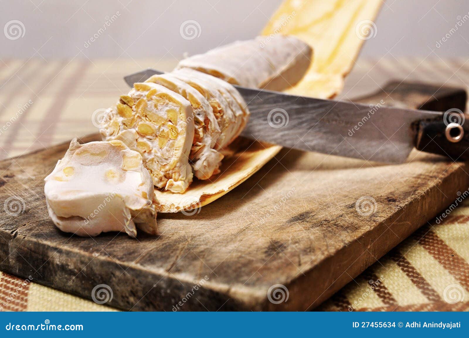Cutting Tempe stock photo. Image of cooking, bean, stem 27455634