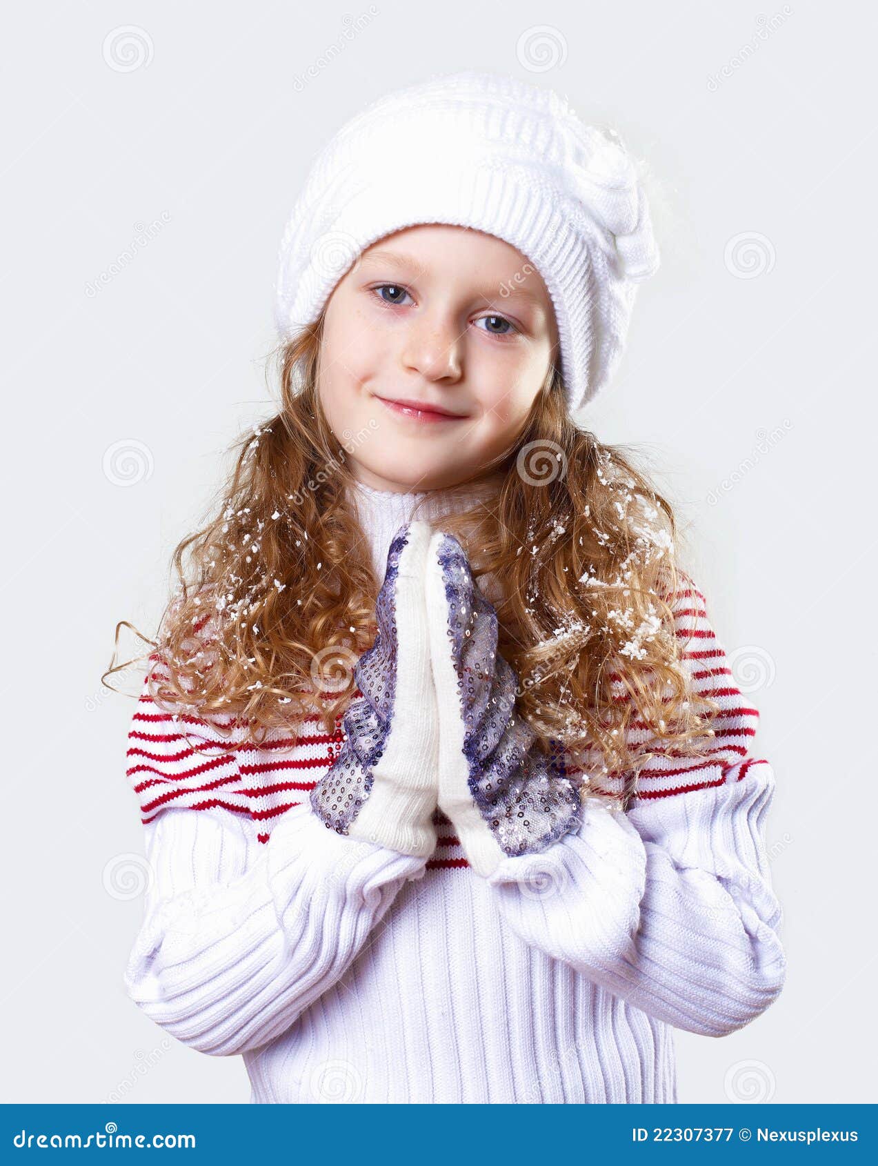 Cuty Little Girl In Winter Wear Royalty Free Stock Photography - Image ...