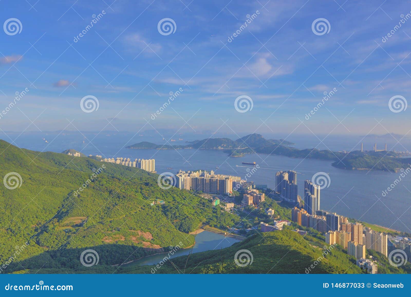 Cyberport在香港海岛钢线湾. 钢线湾香港cyberport在香港海岛