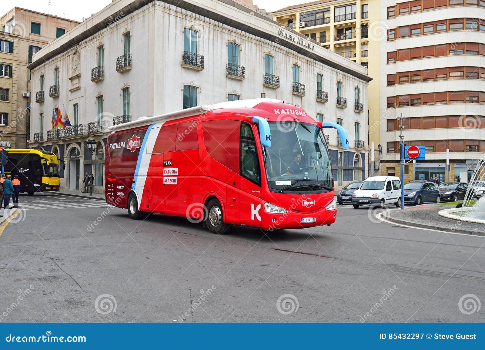 bus alicante valencia