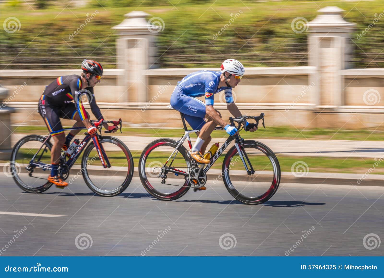 Cyclists Sprints during the Race Editorial Image - Image of competitive ...