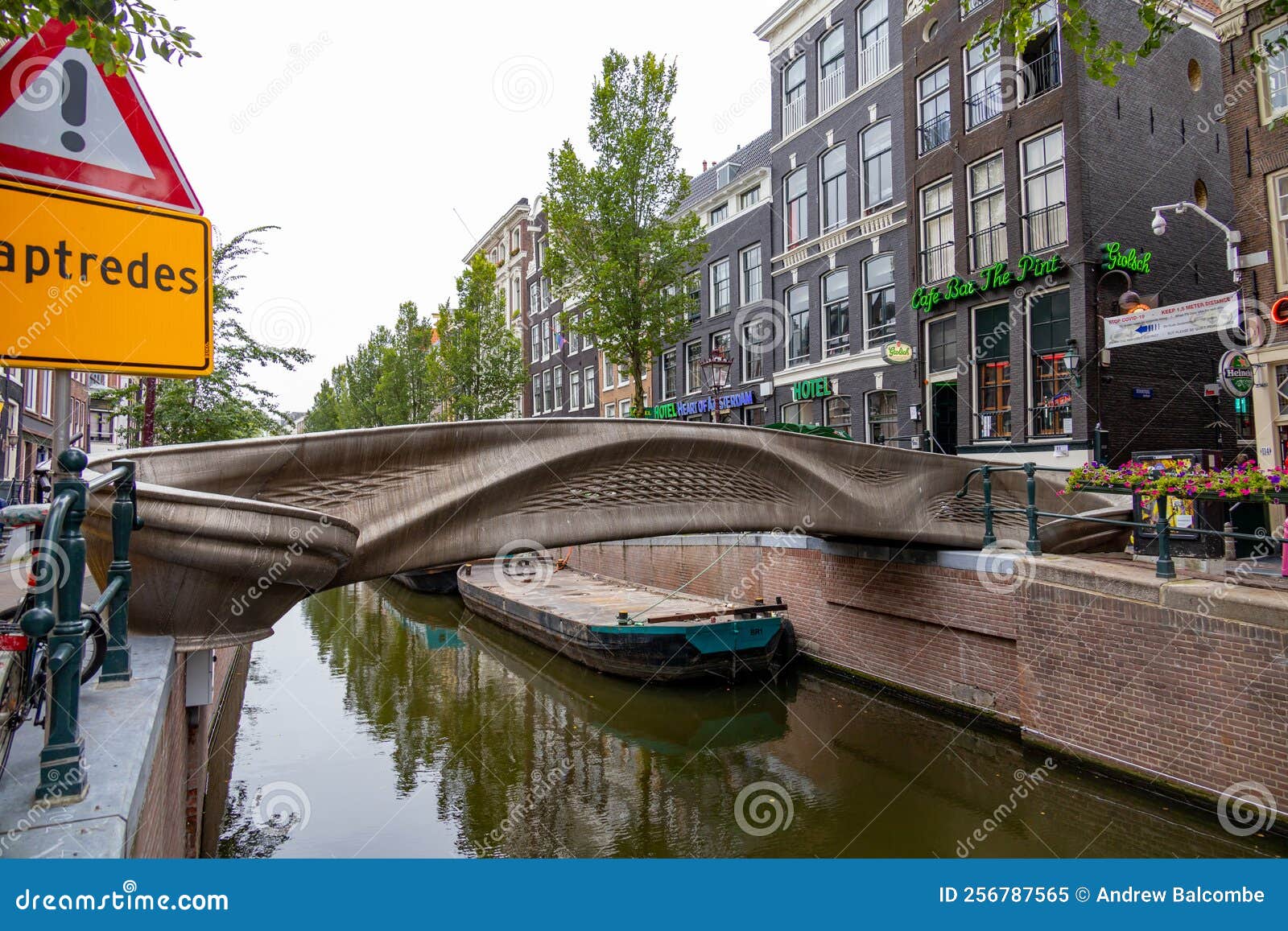 3D Printing A Steel Bridge in Amsterdam