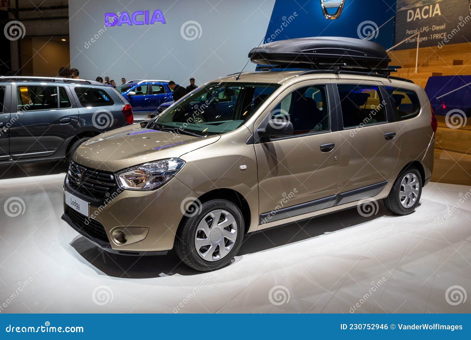 Dacia Lodgy – HappyCar Madeira