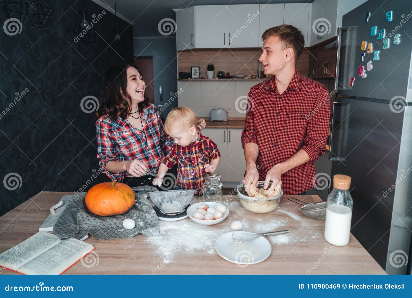 Dad, Mom and Little Son Cook a Pie Stock Image Image of dough, kitchen 110900469