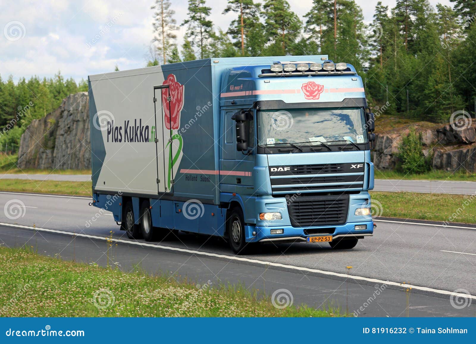 DAF XF 530 FT SSC Tractor Truck Interior Editorial Stock Image - Image of  dashboard, commercial: 130180014