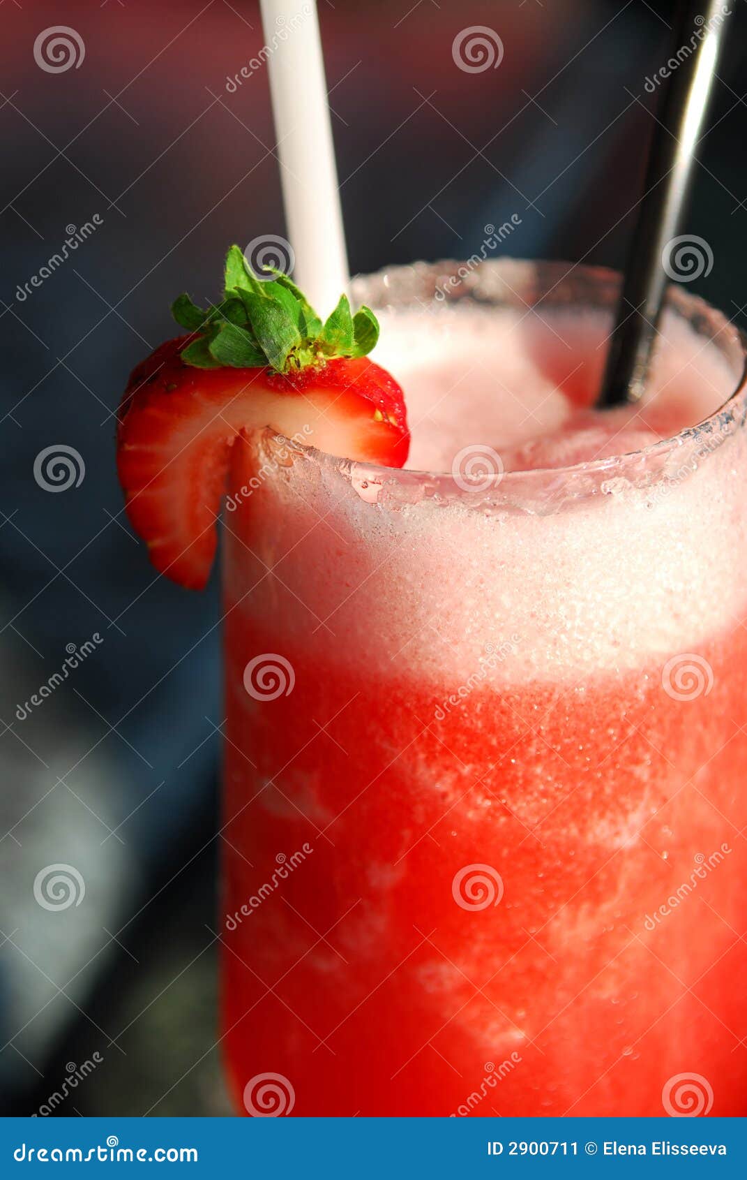 Daiquiri van de aardbei stock afbeelding. Image of sluit 2900711