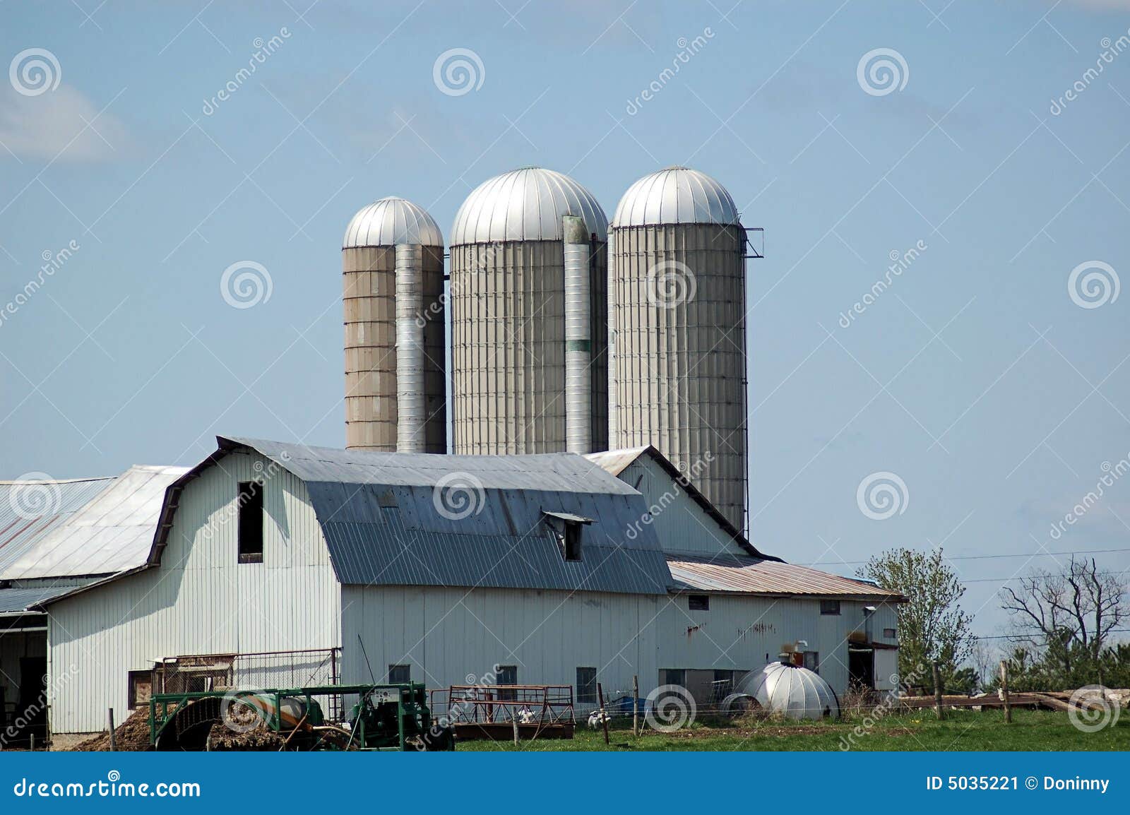 Dairy farm with silos stock image. Image of working, barn 5035221