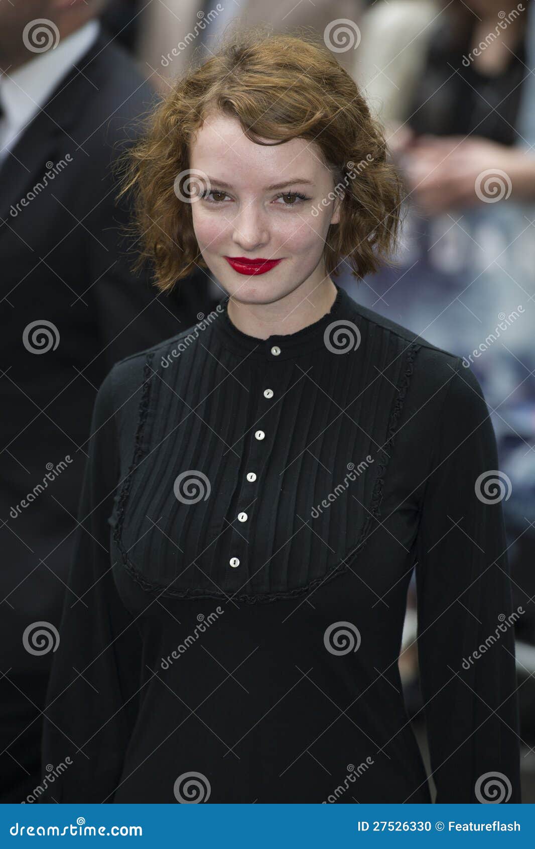 Dakota Blue Richards editorial image. Image of london - 27526330