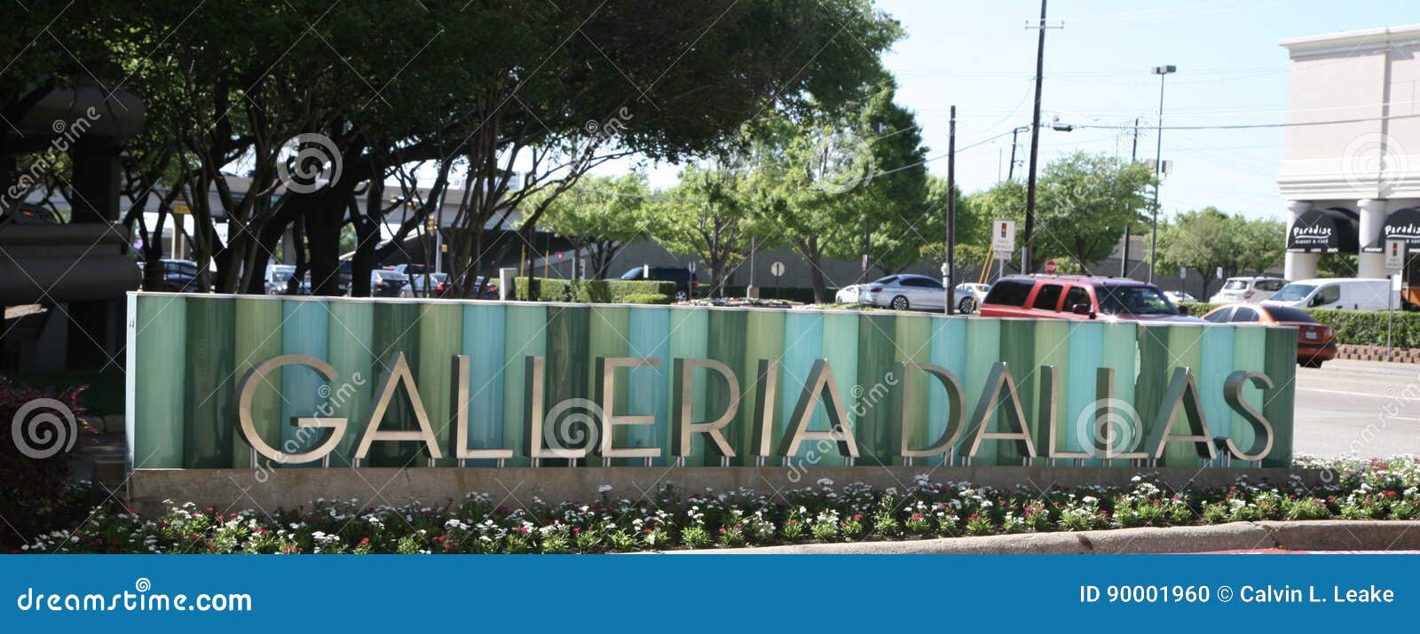 Galleria Dallas - Super regional mall in Dallas, Texas, USA 