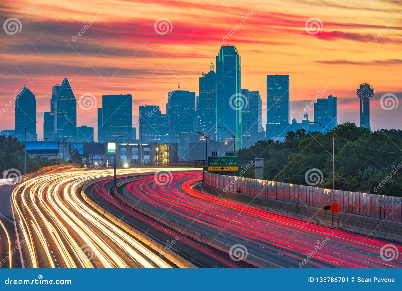 dallas, texas, usa downtown skyline and highway