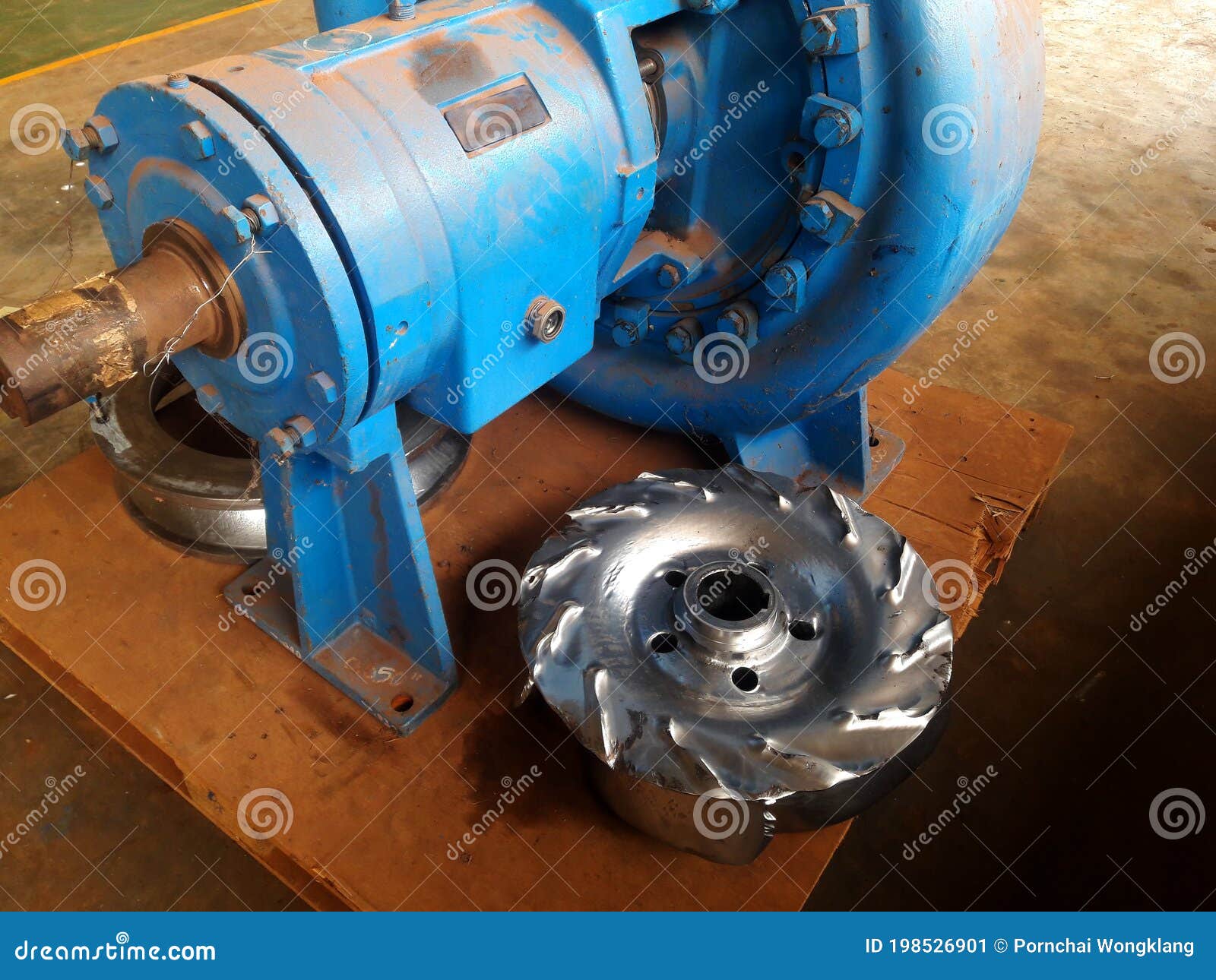 Damage Of Impeller Water Pump, Stock Photo 195978810