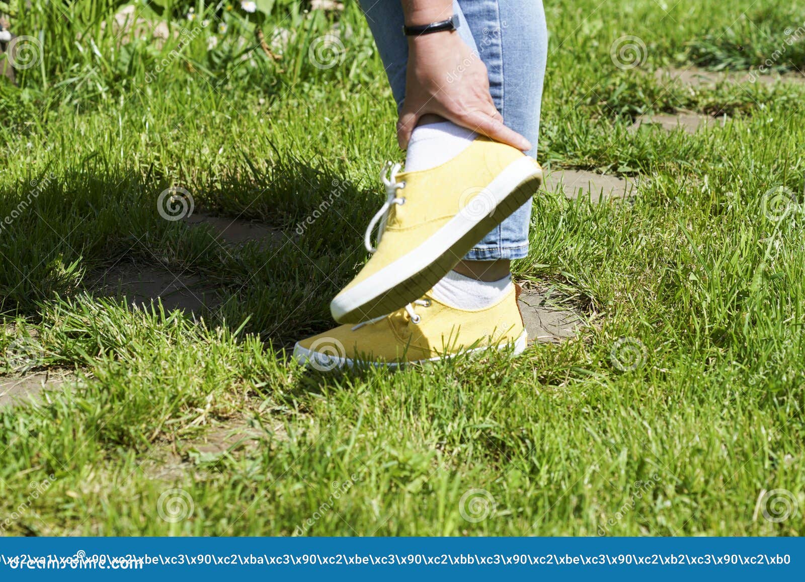 Damaged leg muscles women stock photo. Image of calf - 94743104