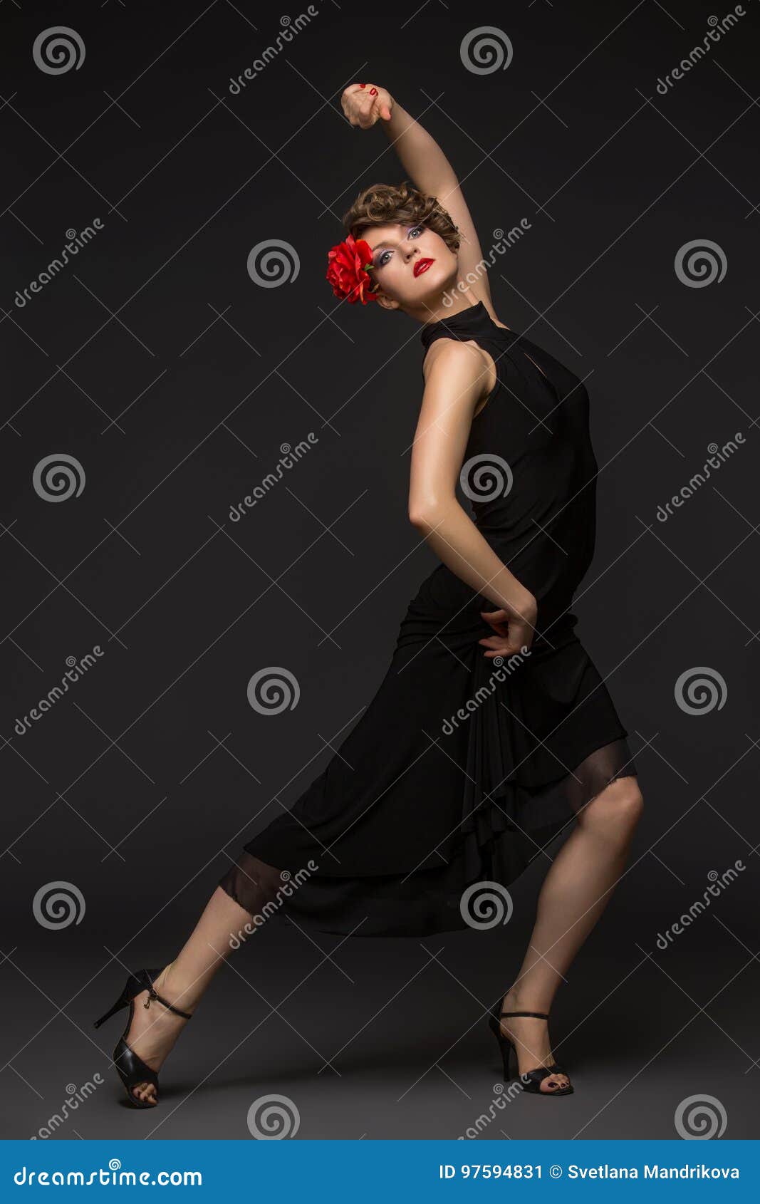 vestido de tango preto