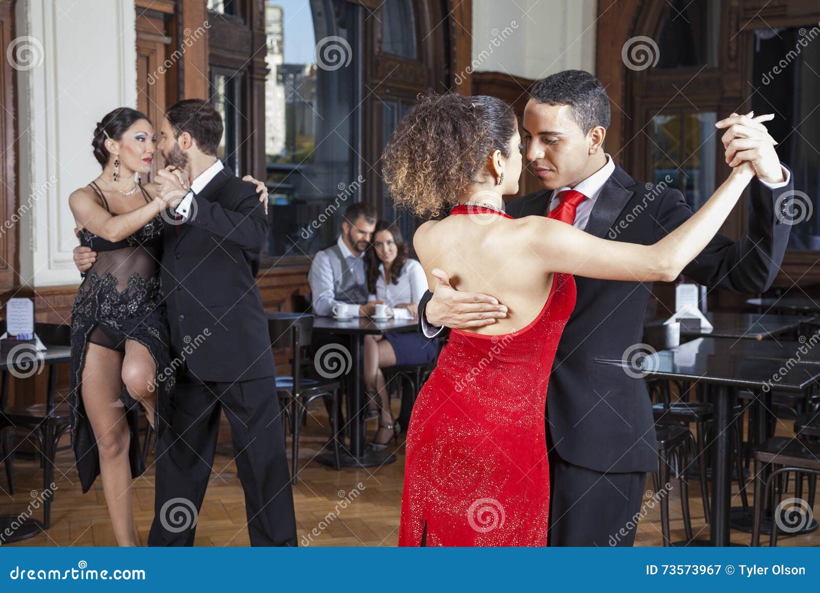 Tango dating vinkkejä