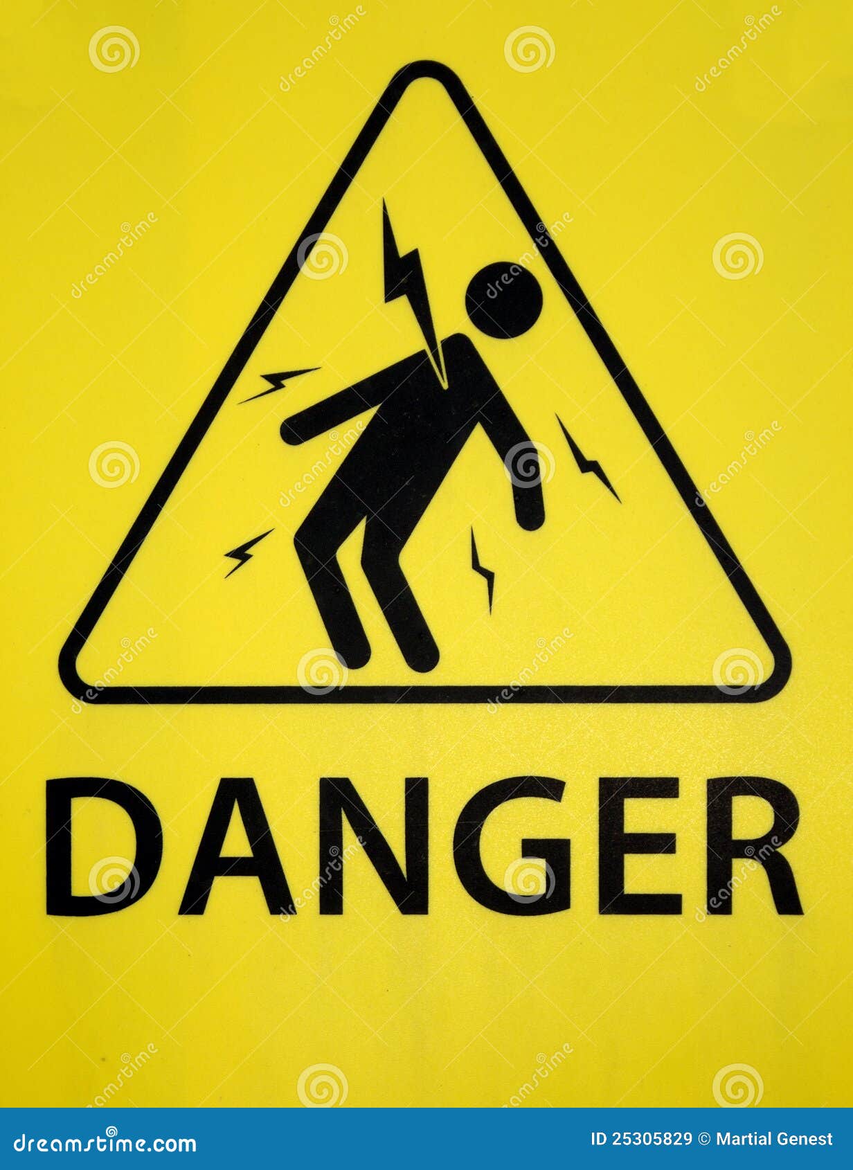 danger of electrocution sign