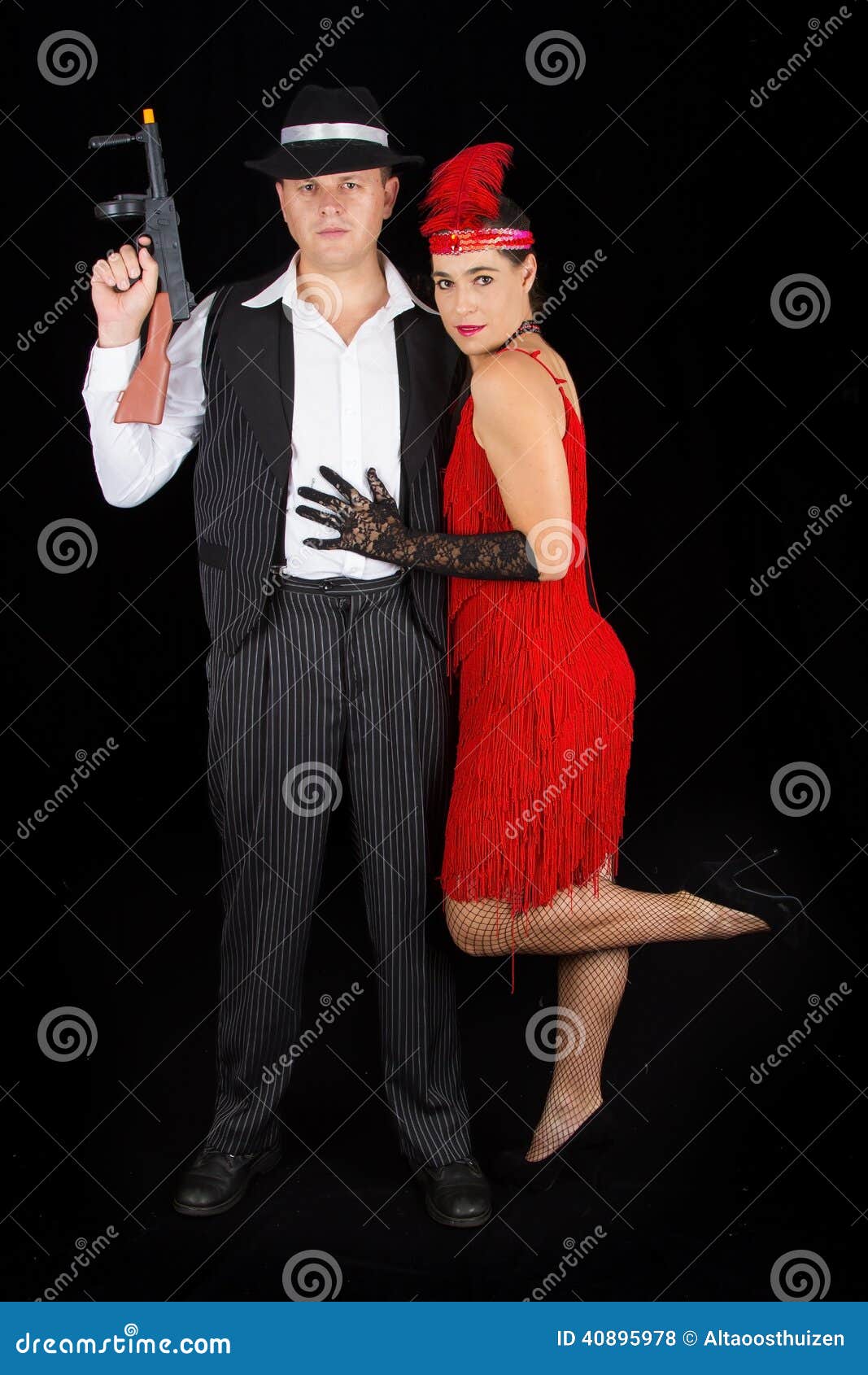 Dangerous Bonny and Clyde Gangster with 1920 Style Clothes Stand Stock  Photo - Image of black, 1920: 40895978