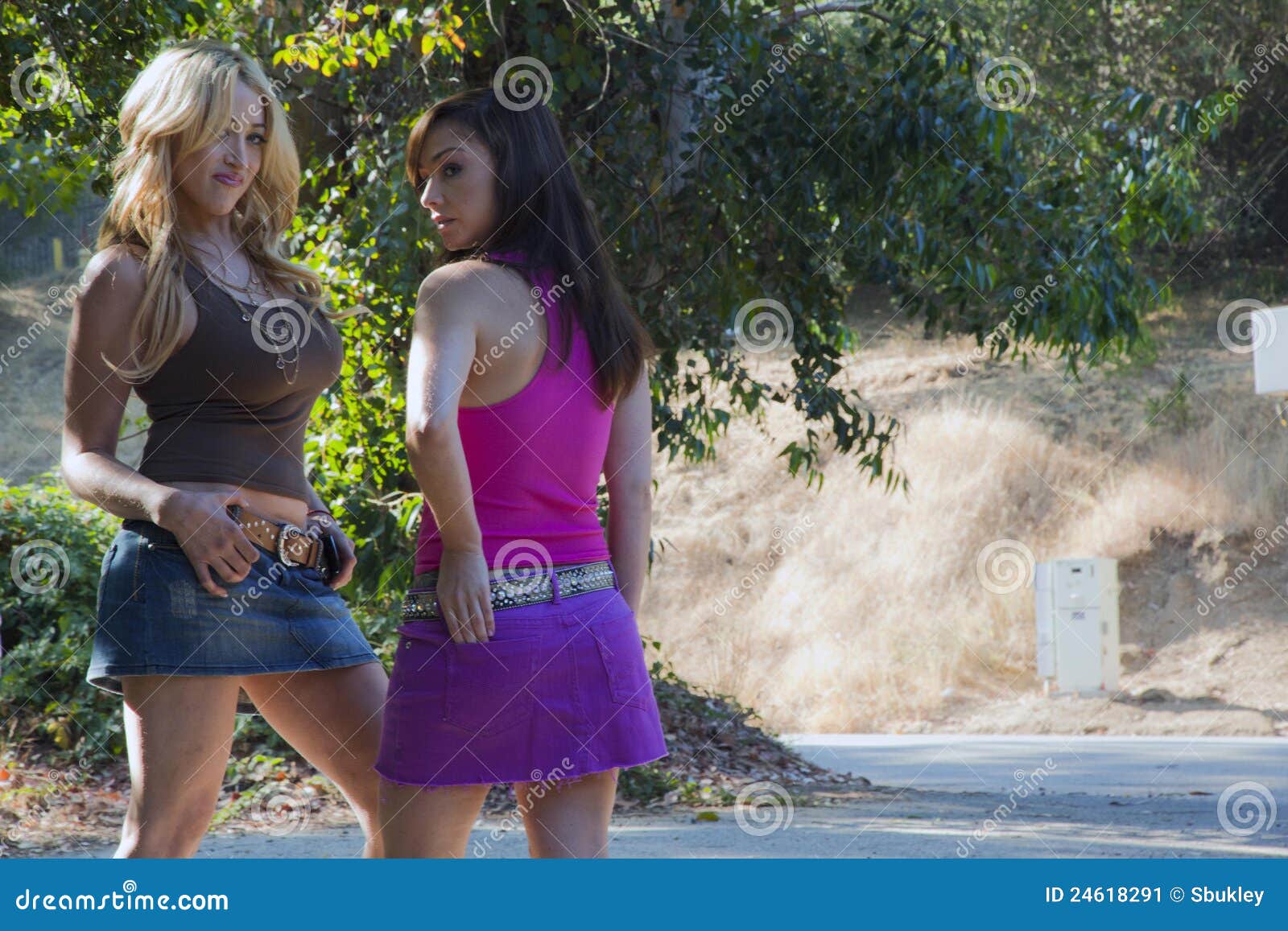 Film Actresses: Danielle Harris summary, image size:1600x1157