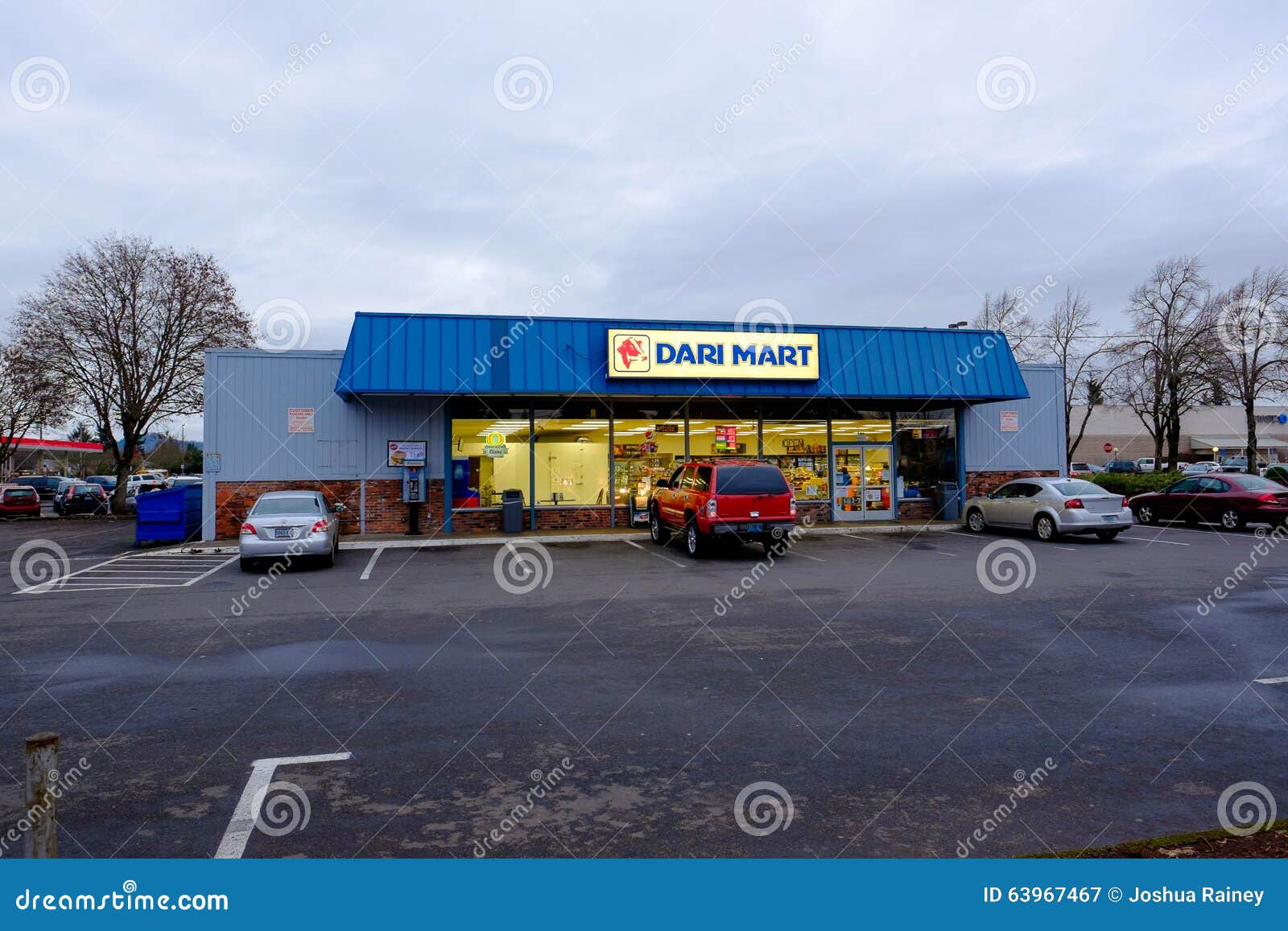 Dari Mart Springfield Oregon Editorial Photography Image of brand