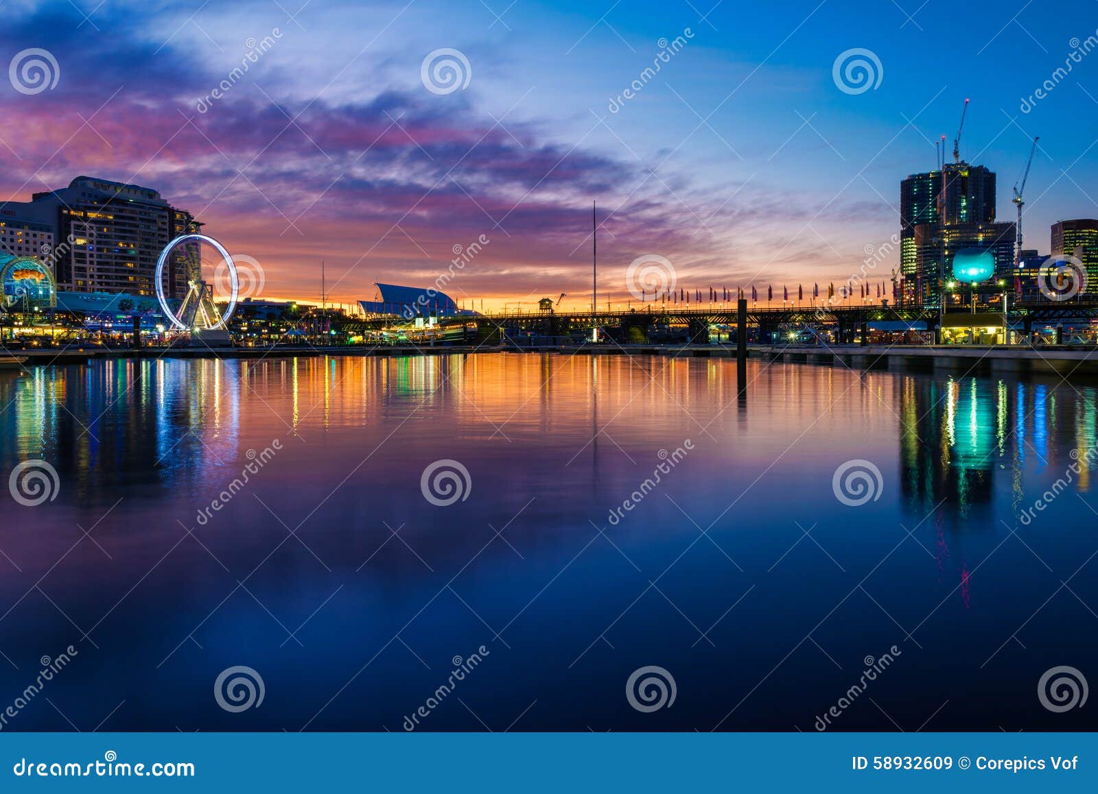 darling harbour at night