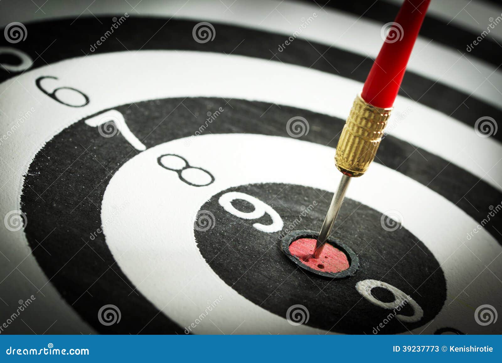 Dart stock image. Image of luck, dartboard, centre, achieve 39237773