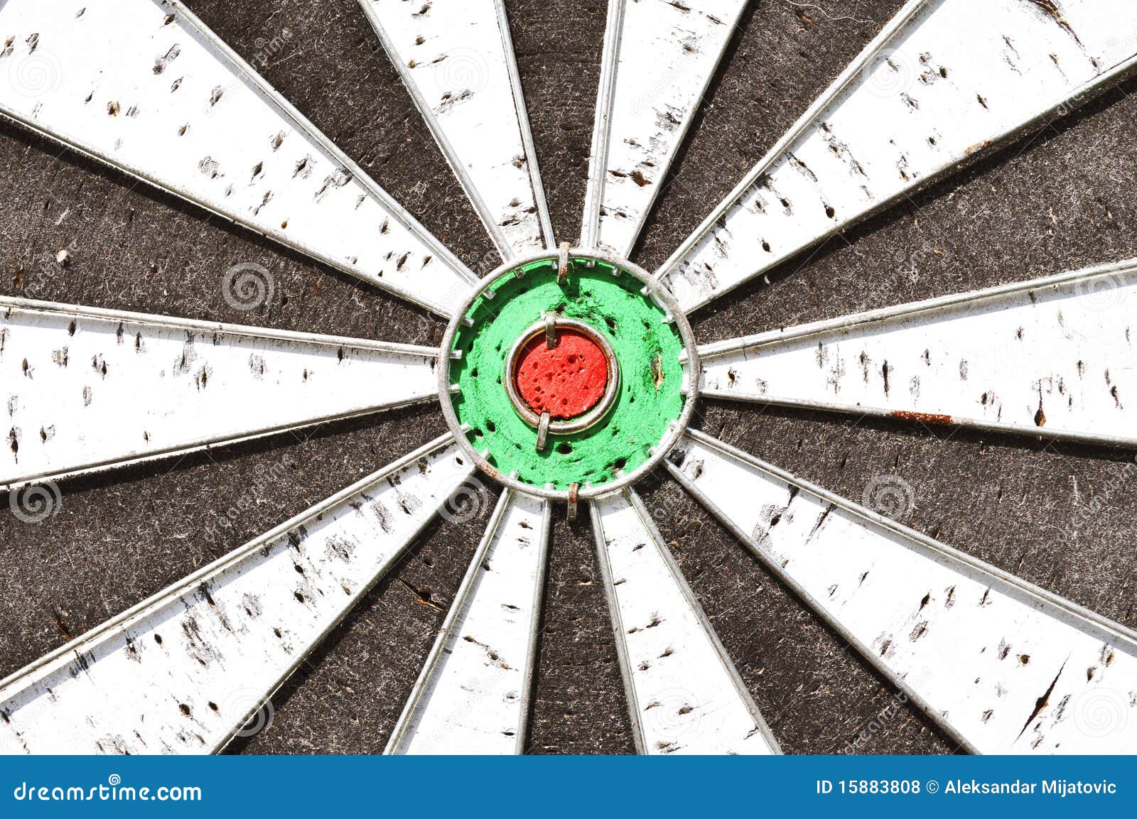 Dartboard centre photo stock. Image du beige, orienter 15883808