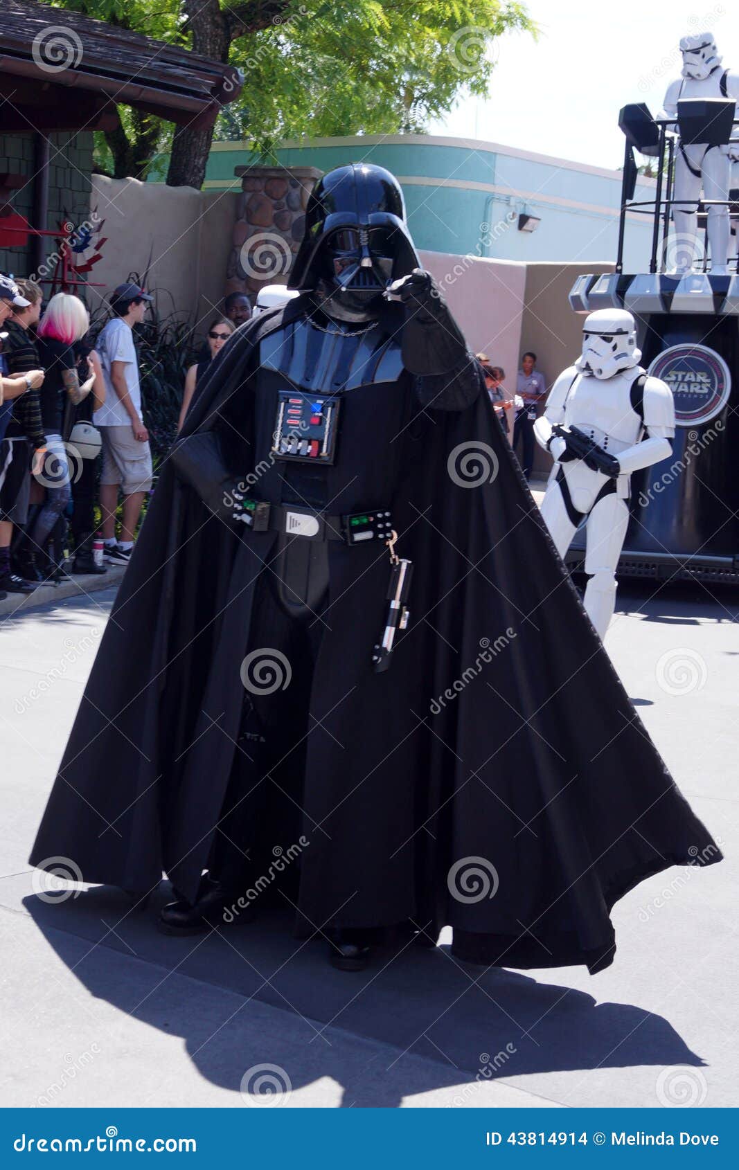 gusto Hombre Frágil Darth Vader En Los Fines De Semana De Star Wars En El Mundo De Disney  Imagen de archivo editorial - Imagen de florida, traje: 43814914