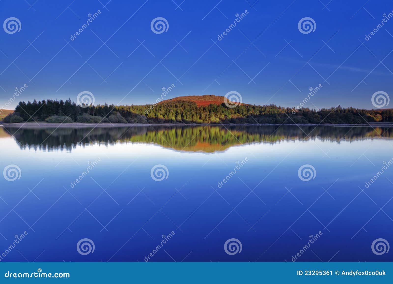 Dartmoor Reservoir stock image. Image of burrator, hill 23295361