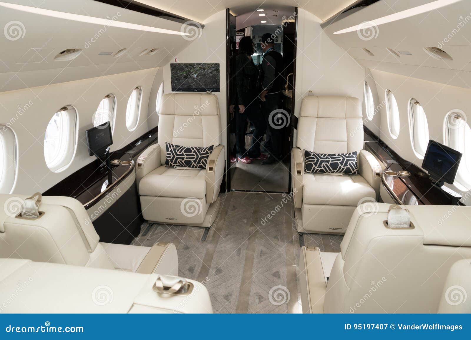 Business Jet Interior Stock Photo - Download Image Now - Corporate Jet,  Vehicle Interior, Private Airplane - iStock