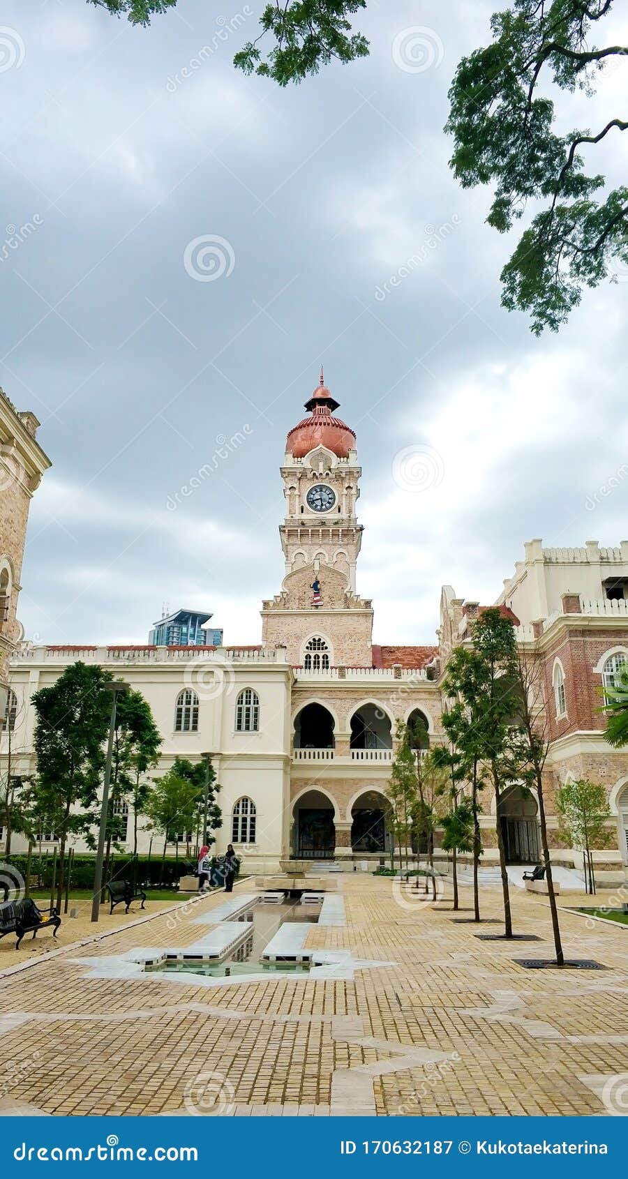 Dataran Merdeka of Merdeka Square is De Bekendste Mijlpaal Van KL