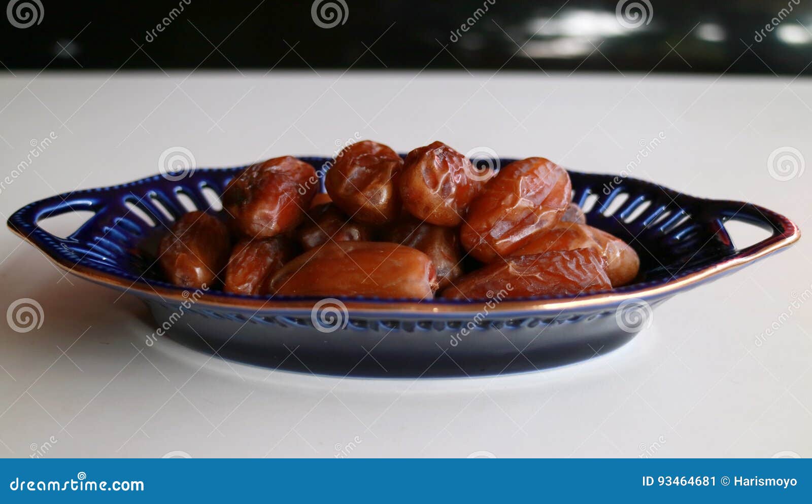 A Row Of Dates Palm Trees At Jeddah Corniche, 30 Km Coastal Resort Area