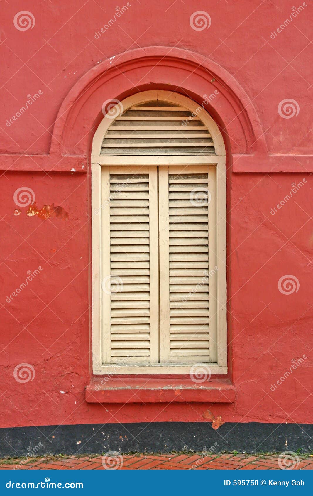 Davanzale In PVC Per Interni - 110 Cm X 25 Cm - Colore Argento - Facile Da Pulire E Installare - Foto 2