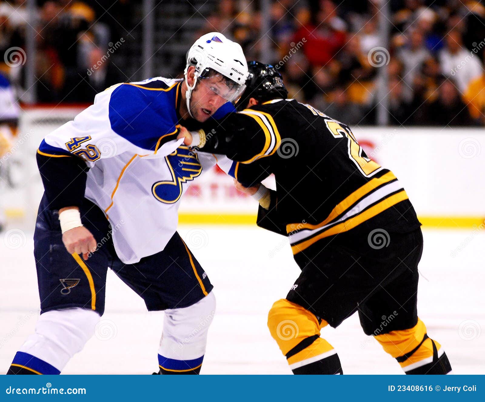 david backes blues jersey