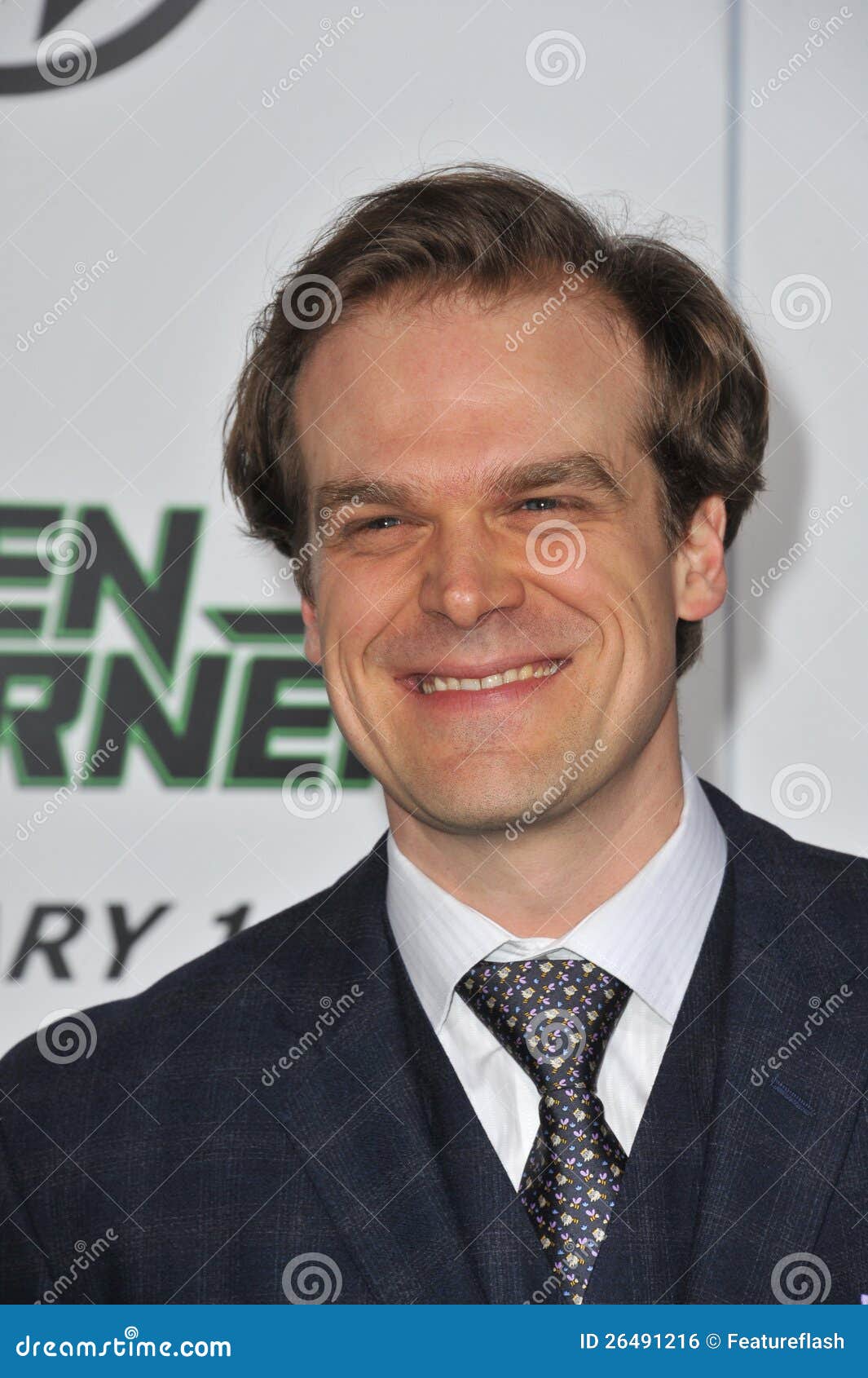 David Harbour editorial photo. Image of chinese, green - 26491216