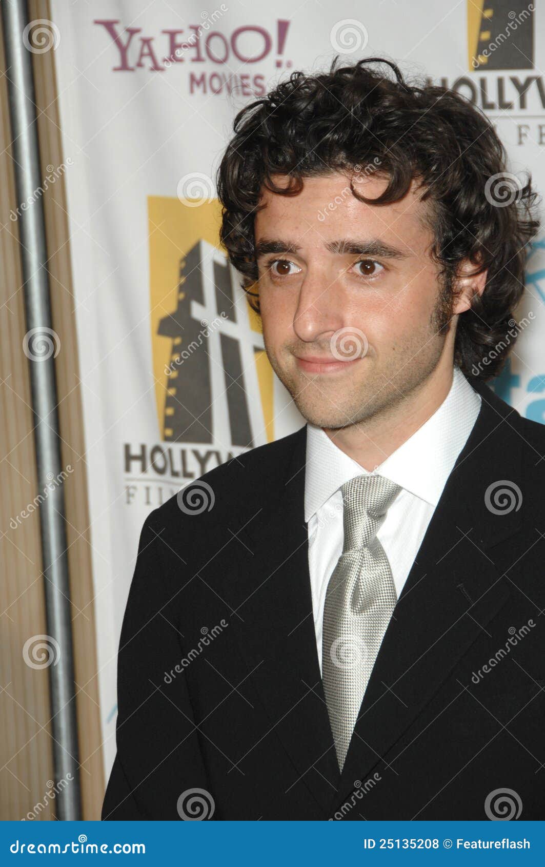 David Krumholtz editorial stock photo. Image of beverly - 25135208