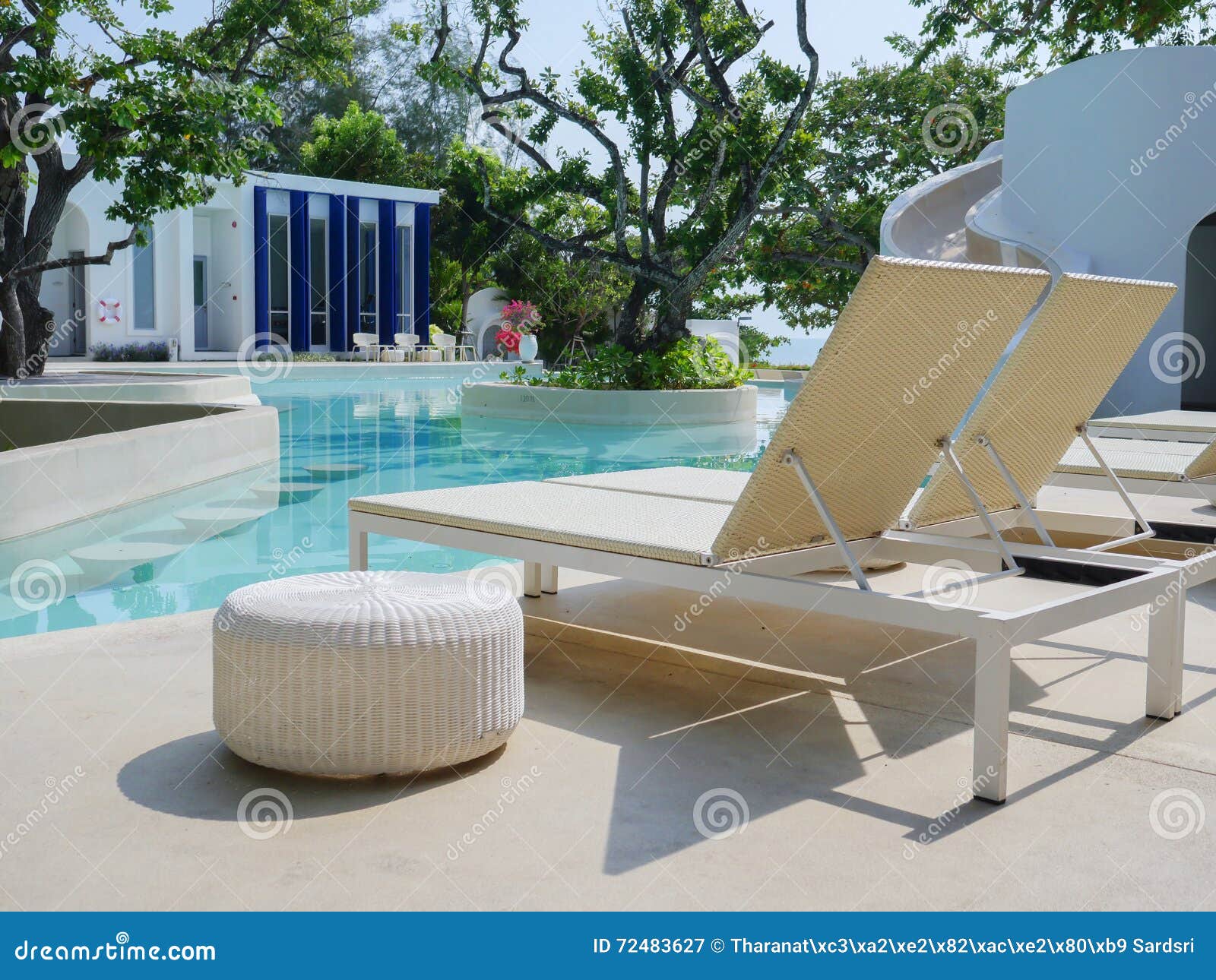 Daybed outdoor stock image. Image of longue, people, poolside 72483627