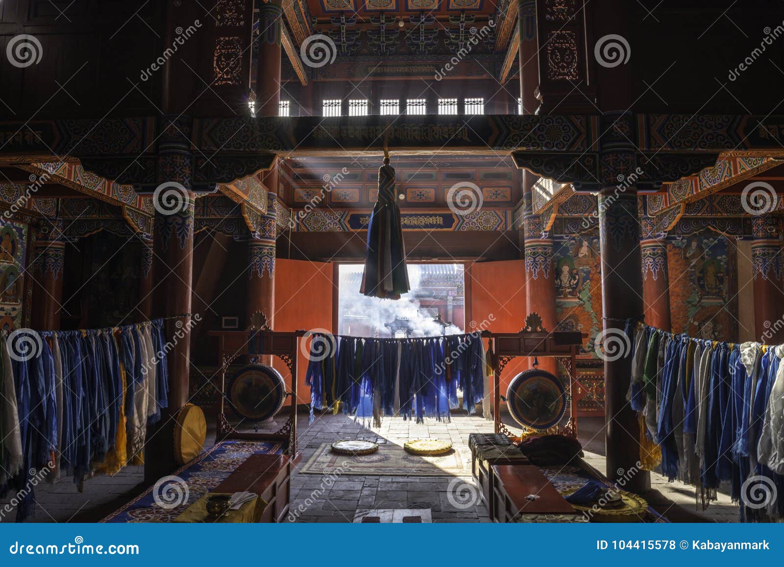 inside: light streaks shine through window: beautiful decorated lamesery, dazhou hohhot day
