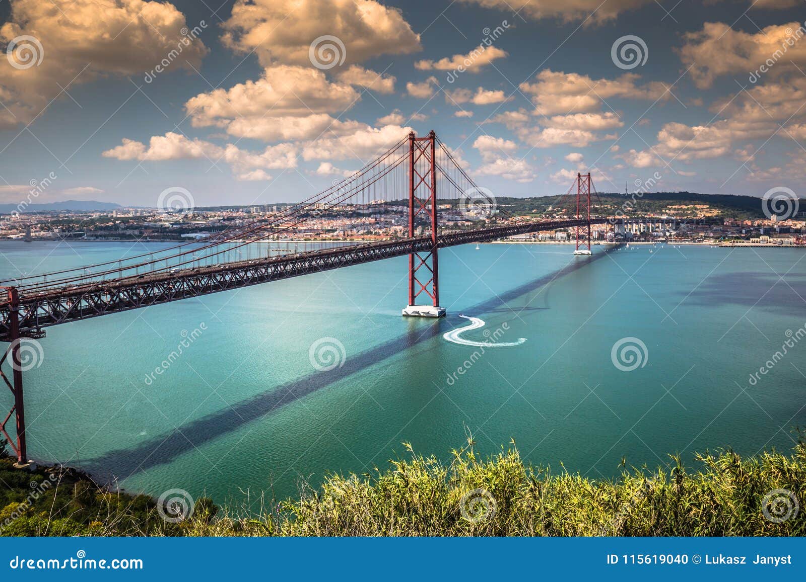 the 25 de abril bridge is a bridge connecting the city of lisbon